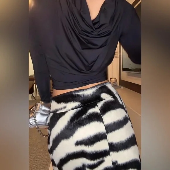 H&M ZEBRA PRINT ZIP-FRONT SKIRT - Picture 12 of 12